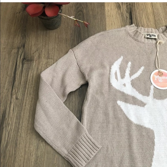 NEW Show me your Mumu Christmas Varsity Sweater - Picture 4 of 8